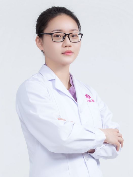 李莉(贛州韓美整形美容醫院執業醫師) 李莉(贛州韓美整形美容醫院執業醫師)