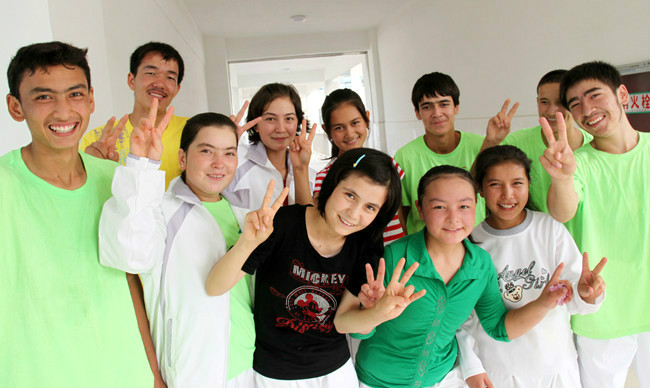 連雲港高級中學新疆班學生