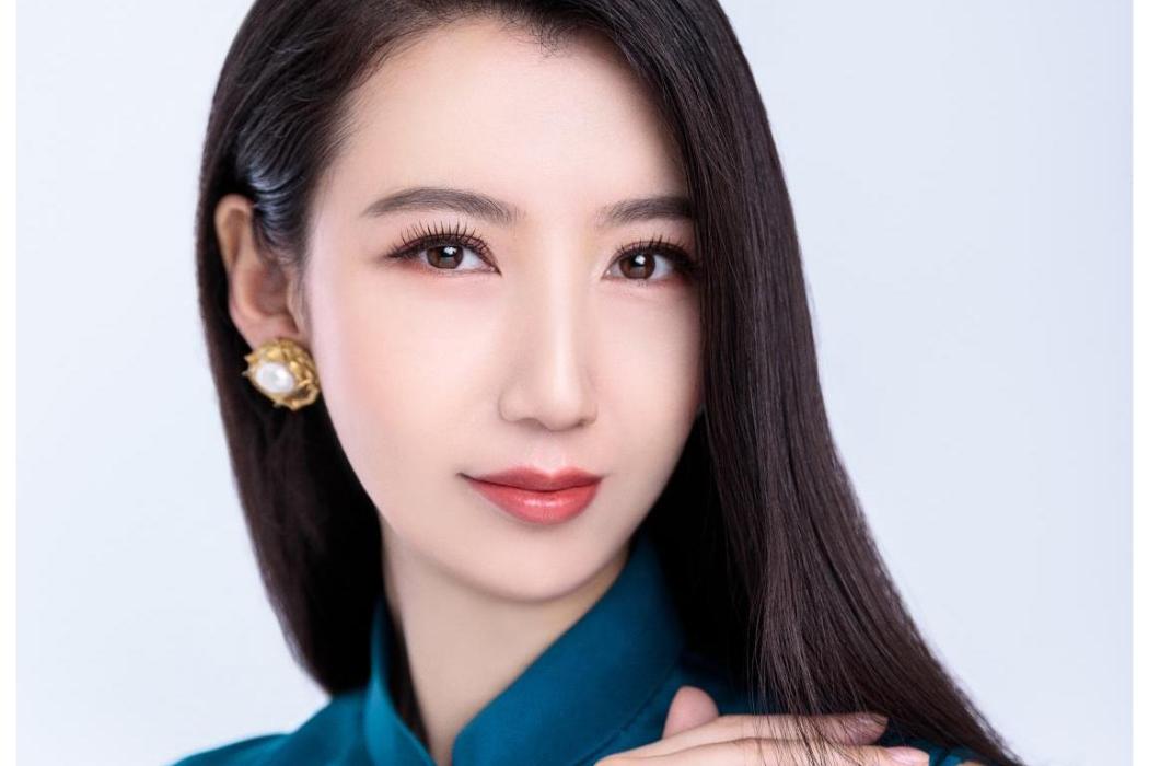 曲迪娜 曲迪娜