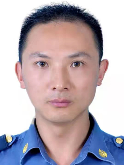 羅勇(貴州省銅仁市石阡縣交通運輸局黨組成員、交通運輸綜合行政執法大隊大隊長)