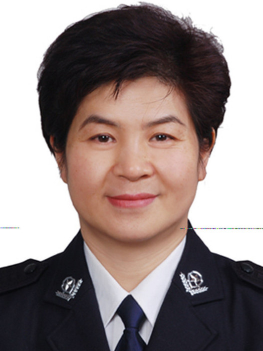 李珂(河南省鄭州市公安局黨委副書記) 李珂(河南省鄭州市公安局黨委副書記)
