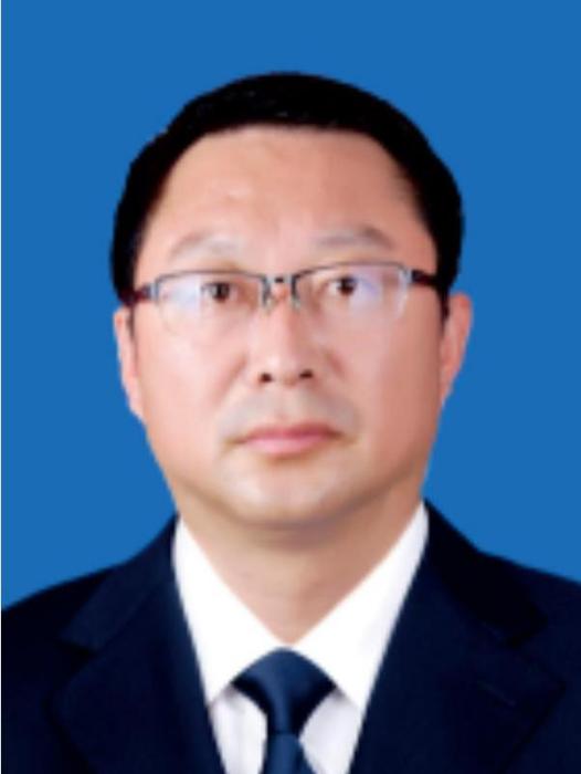 葉雄(陝西省榆林市子洲縣衛生健康局局長) 葉雄(陝西省榆林市子洲縣衛生健康局局長)