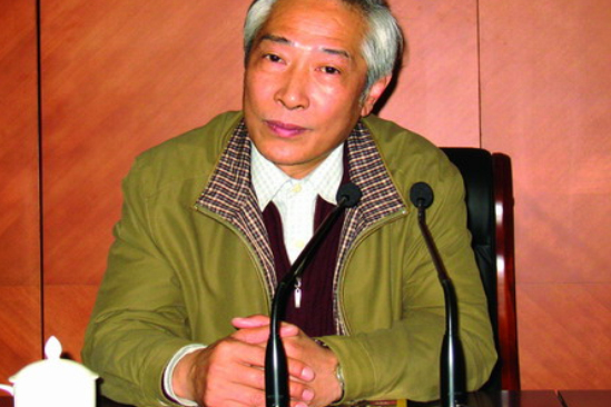 金良年 金良年