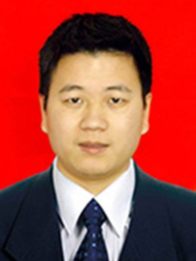 周小峰(株洲攸縣人社局幹部) 周小峰(株洲攸縣人社局幹部)
