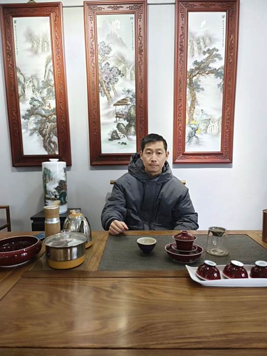 梁肖(高級工藝美術師) 梁肖(高級工藝美術師)
