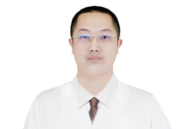 劉揚(艾米麗醫療美容門診執業醫師) 劉揚(艾米麗醫療美容門診執業醫師)