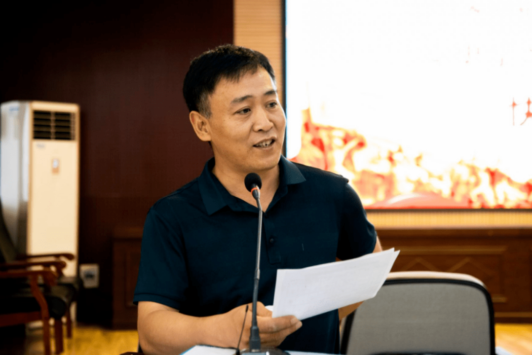 趙志剛(中國石油吉林油田分公司人事處組織科科長) 趙志剛(中國石油吉林油田分公司人事處組織科科長)