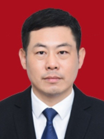 湯洪成(嘉興市公安局黨委委員、副局長、警衛處處長) 湯洪成(嘉興市公安局黨委委員、副局長、警衛處處長)