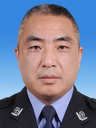 魏啟明(四川省雅安市公安局黨委委員、政治部主任) 魏啟明(四川省雅安市公安局黨委委員、政治部主任)