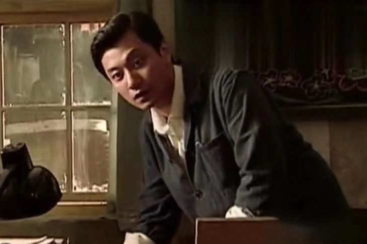 秦光明(年代情感劇《我們的八十年代》中的反派角色) 秦光明(年代情感劇《我們的八十年代》中的反派角色)