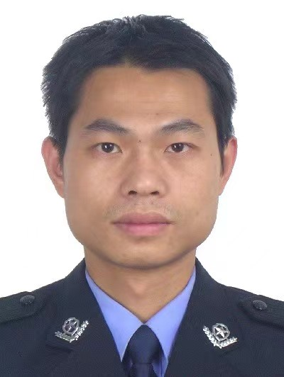 龍金(湖南省衡陽市蒸湘區政府黨組成員、副區長、區公安分局黨委書記、局長) 龍金(湖南省衡陽市蒸湘區政府黨組成員、副區長、區公安分局黨委書記、局長)