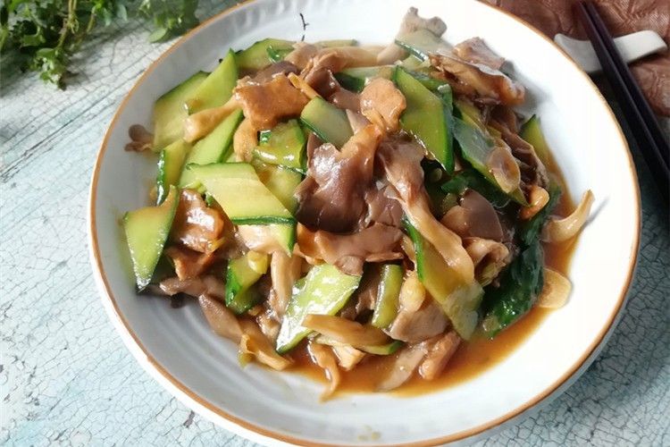 肉片燒鮮蘑 肉片燒鮮蘑
