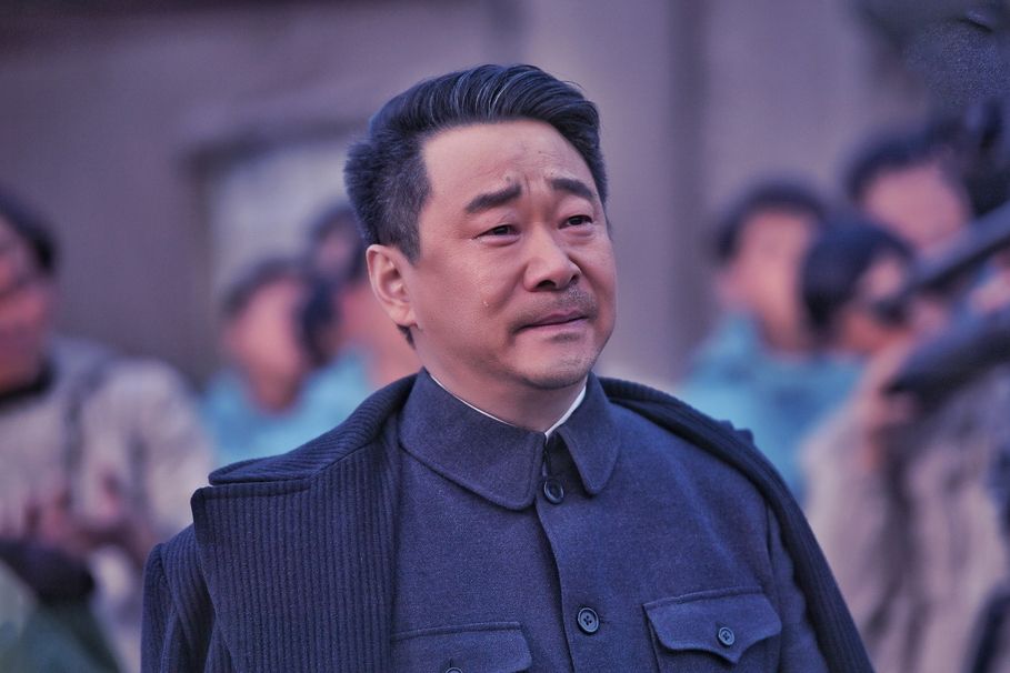 趙坤(劇情冒險電影《攀登者》中的角色) 趙坤(劇情冒險電影《攀登者》中的角色)