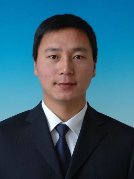徐青(慈谿市自來水有限公司管網管理科科員) 徐青(慈谿市自來水有限公司管網管理科科員)