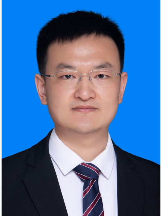 李志富(大連理工大學教授、博士生導師) 李志富(大連理工大學教授、博士生導師)
