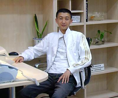 曹岩(頂固集創原董事) 曹岩(頂固集創原董事)