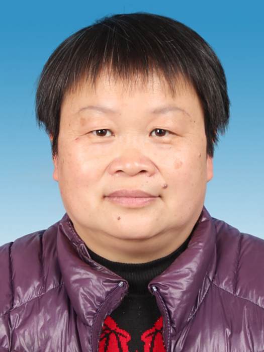 楊慧(江西省撫州市樂安縣司法局黨組成員、公證處主任) 楊慧(江西省撫州市樂安縣司法局黨組成員、公證處主任)