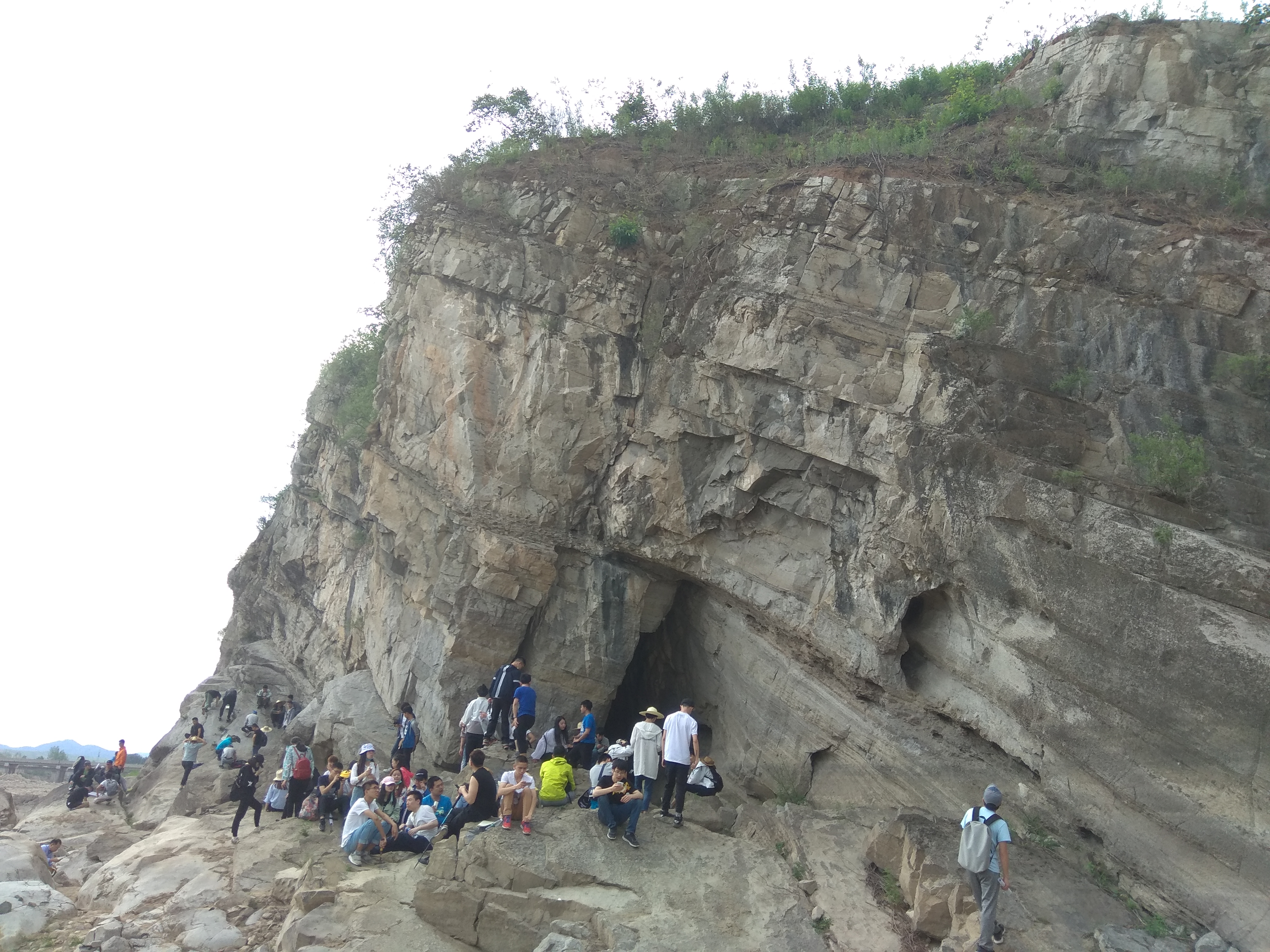 學院組織學生到河北秦皇島進行工程地質實習