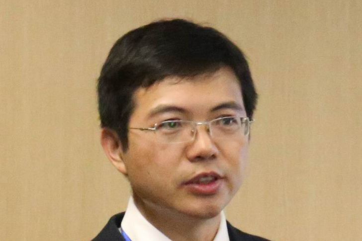 余張國 余張國