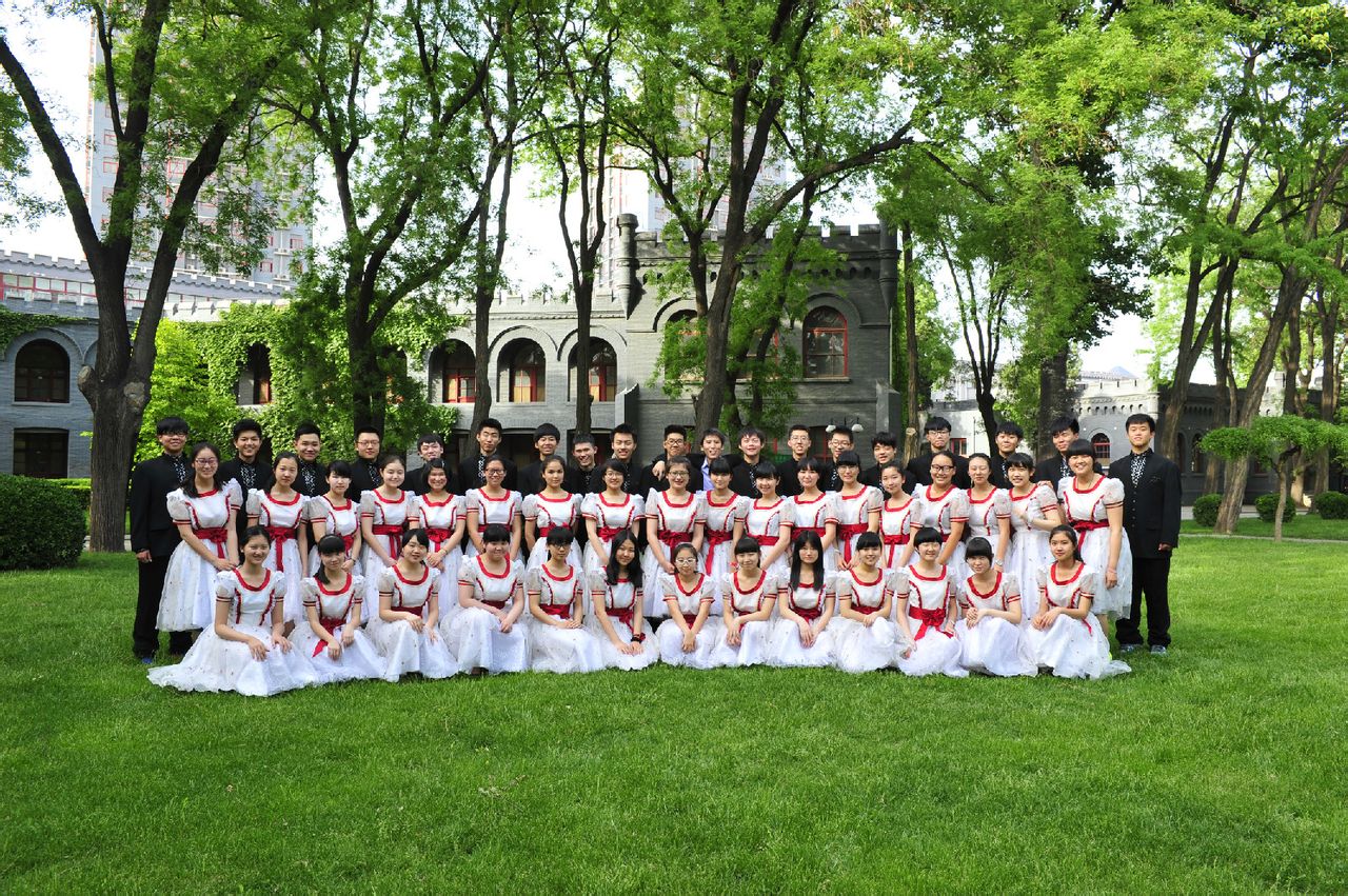 潞河中學太陽雨金帆合唱團