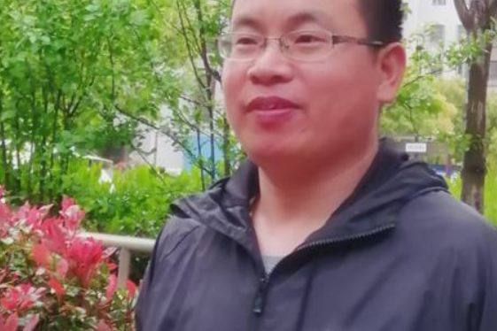 曾凡雲(江蘇省鹽城師範學院講師) 曾凡雲(江蘇省鹽城師範學院講師)