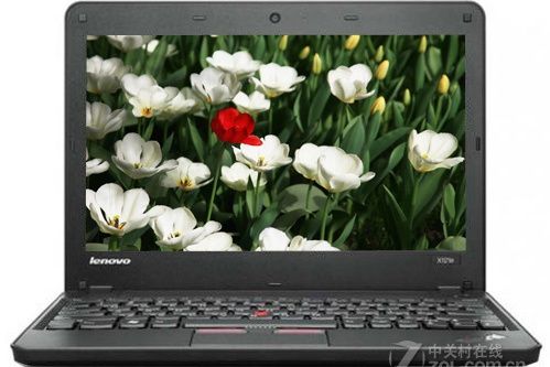 ThinkPad X121e(305159C) ThinkPad X121e(305159C)