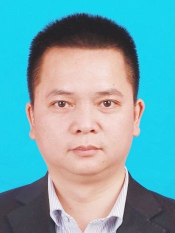 王雄(四川省廣安市前鋒區煤炭技術安全服務中心主任) 王雄(四川省廣安市前鋒區煤炭技術安全服務中心主任)