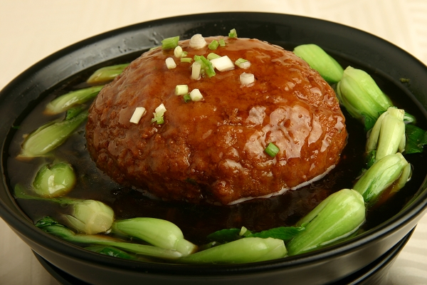 沙煲獅子頭
