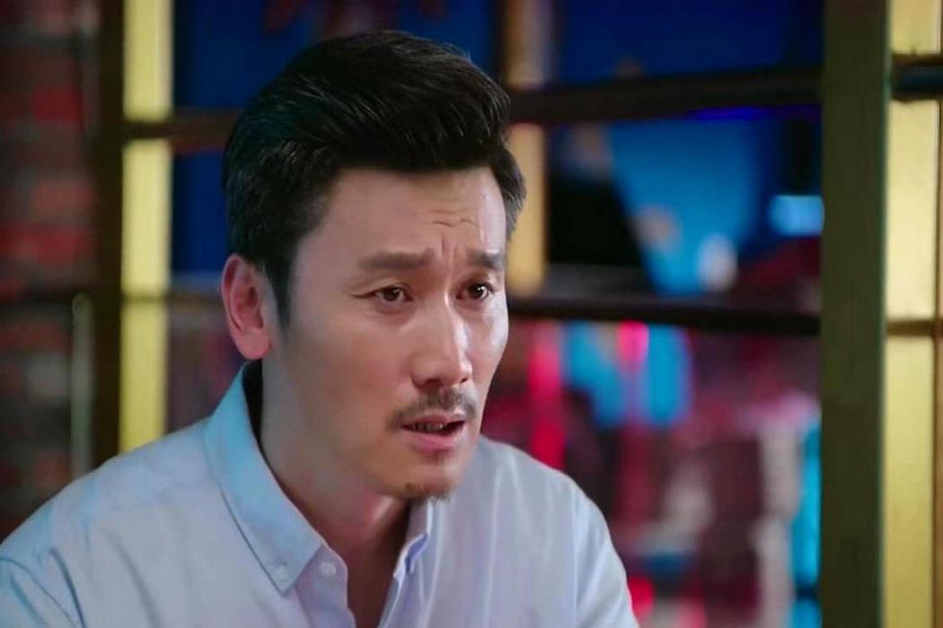 張成龍(都市情感劇《下一站,別離》中的角色) 張成龍(都市情感劇《下一站,別離》中的角色)