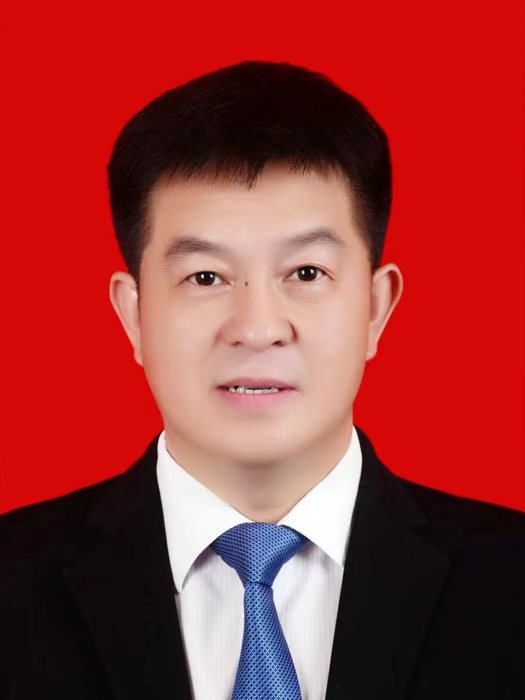 李生傑(貴州省黔南州甕安縣瓮水街道黨工委委員、書記、一級主任科員) 李生傑(貴州省黔南州甕安縣瓮水街道黨工委委員、書記、一級主任科員)