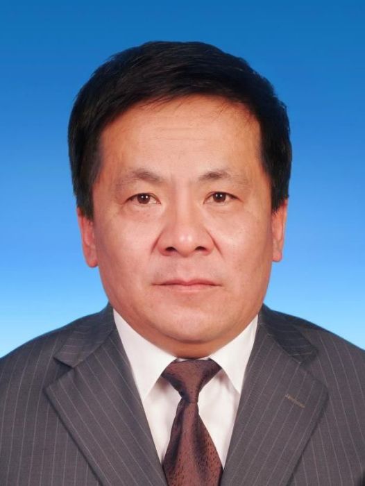 王曉龍(內蒙古呼倫貝爾市教育局黨組成員、副局長) 王曉龍(內蒙古呼倫貝爾市教育局黨組成員、副局長)