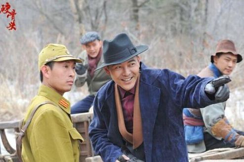 硬骨頭(2015電影硬骨頭) 硬骨頭(2015電影硬骨頭)