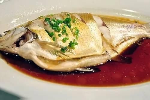 清蒸魴魚 清蒸魴魚