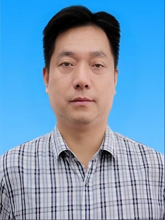 姚保斌 姚保斌