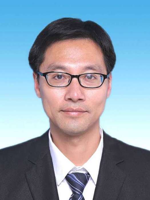 吳濤(浙江省湖州市長興縣教育局委員會委員、副局長) 吳濤(浙江省湖州市長興縣教育局委員會委員、副局長)