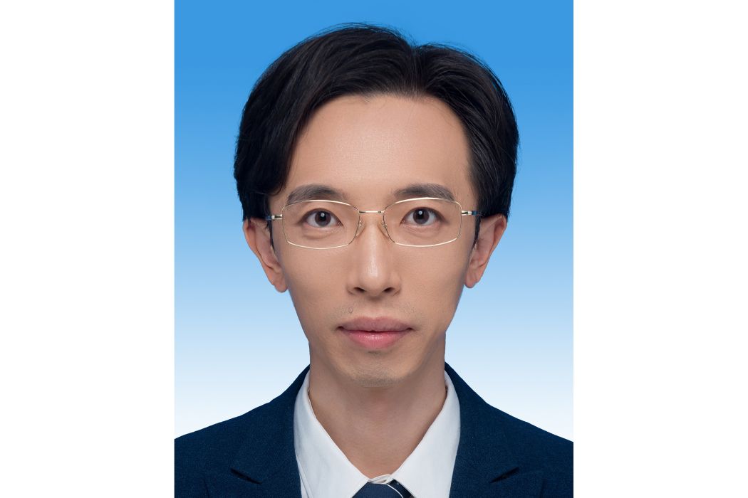 崔洋(新疆生產建設兵團第十一師副師長)