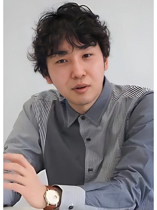 淺倉秋成