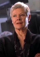 007之擇日而亡(美國2002年由李·塔瑪霍瑞導演電影)