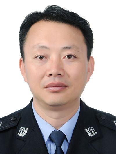 陳福松(貴州省黔南布依族苗族自治州惠水縣人民政府黨組成員、副縣長) 陳福松(貴州省黔南布依族苗族自治州惠水縣人民政府黨組成員、副縣長)