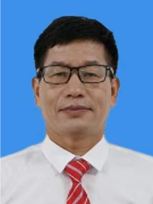 王新華(湖北省鹹寧市崇陽縣醫療保障局黨組書記、局長) 王新華(湖北省鹹寧市崇陽縣醫療保障局黨組書記、局長)