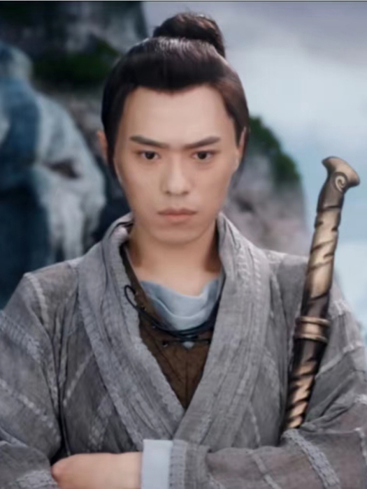 王堃仲