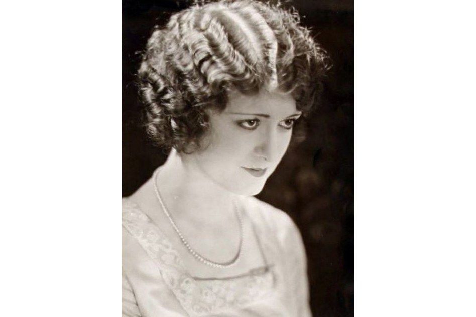 Harriet Hammond Harriet Hammond