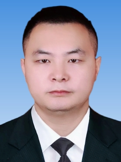 唐小華(重慶市永川區寶峰鎮黨委委員、政法委員、副鎮長) 唐小華(重慶市永川區寶峰鎮黨委委員、政法委員、副鎮長)