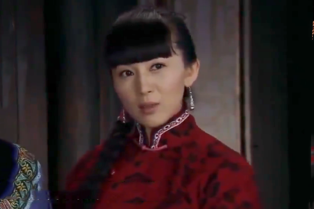 覃天兒 覃天兒