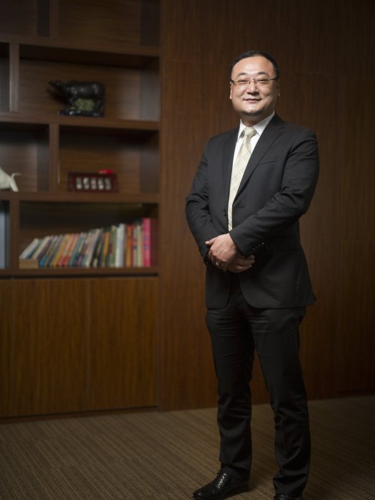 曾育周 曾育周