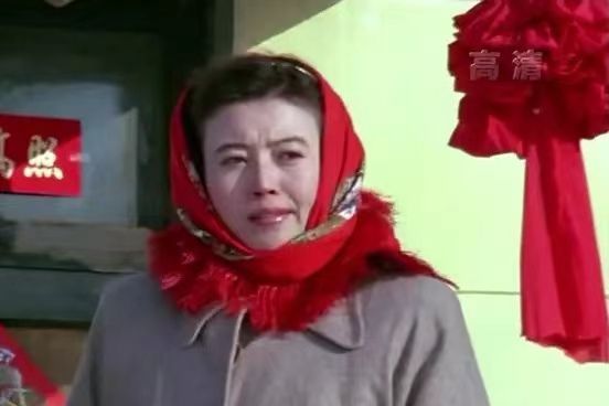 王萍(故事片《過年》中的角色) 王萍(故事片《過年》中的角色)