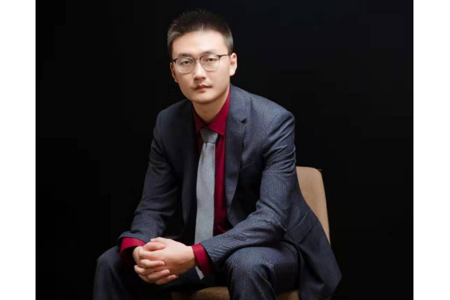 劉慶(重慶智豪律師事務所專職律師) 劉慶(重慶智豪律師事務所專職律師)
