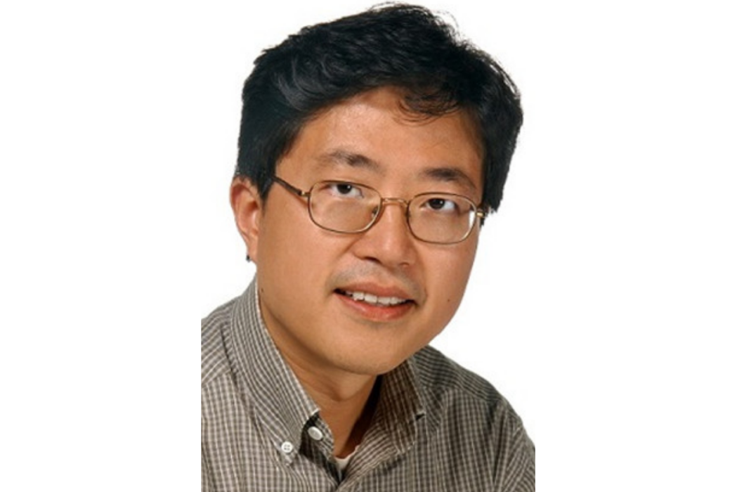 陳璞(加拿大工程院院士,滑鐵盧大學化學工程系、物理系雙聘教授) 陳璞(加拿大工程院院士,滑鐵盧大學化學工程系、物理系雙聘教授)