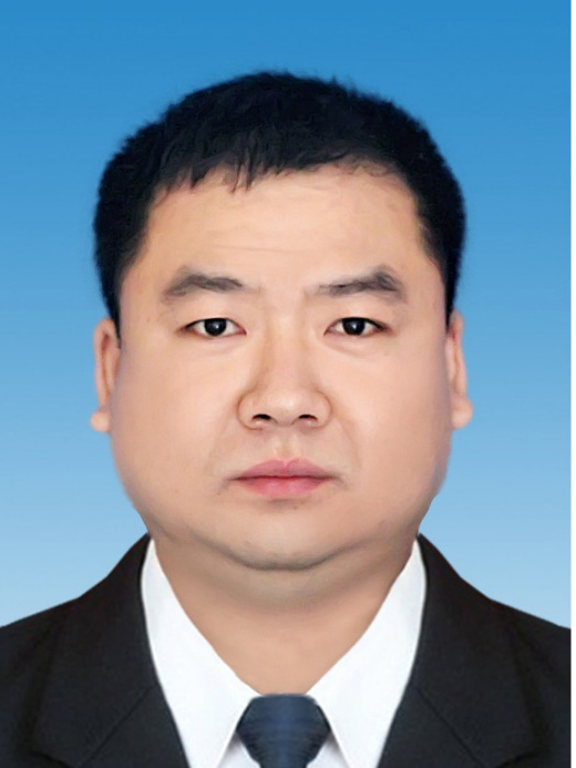 張國慶(山東省德州市慶雲縣金融風險防控中心黨組成員、副主任) 張國慶(山東省德州市慶雲縣金融風險防控中心黨組成員、副主任)