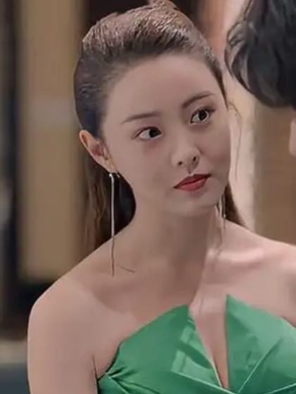 羅曼妮 羅曼妮